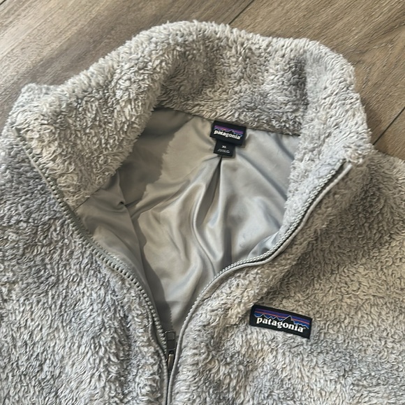 Patagonia Vest | Plush | Gray Color | Womens XL - Picture 3 of 4